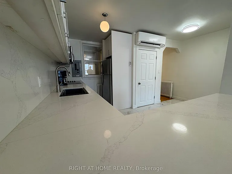 2879 Saint Clair Ave E #2 — Photo 10