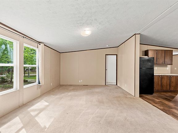 5th image of 7362 Washington Ave