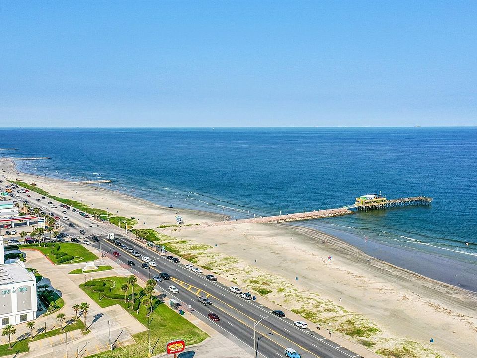 1st image of 6102 Seawall Blvd #114