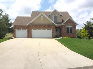 3 Wolf Creek Ct, Kappa, IL 61738