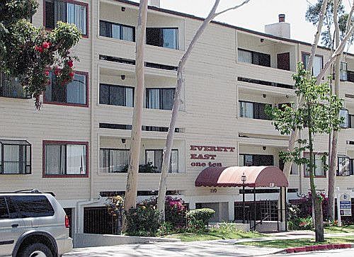 2nd image of 110 N Everett St APT 305