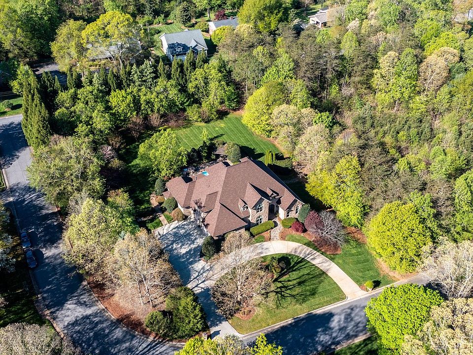 235 21st Avenue Dr NW, Hickory, NC 28601 Zillow