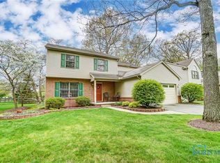 8225 Fawn Crst, Toledo, OH 43617