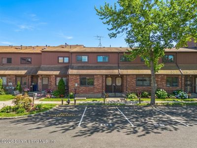 99 Stonegate Dr, Staten Island, NY, 10304