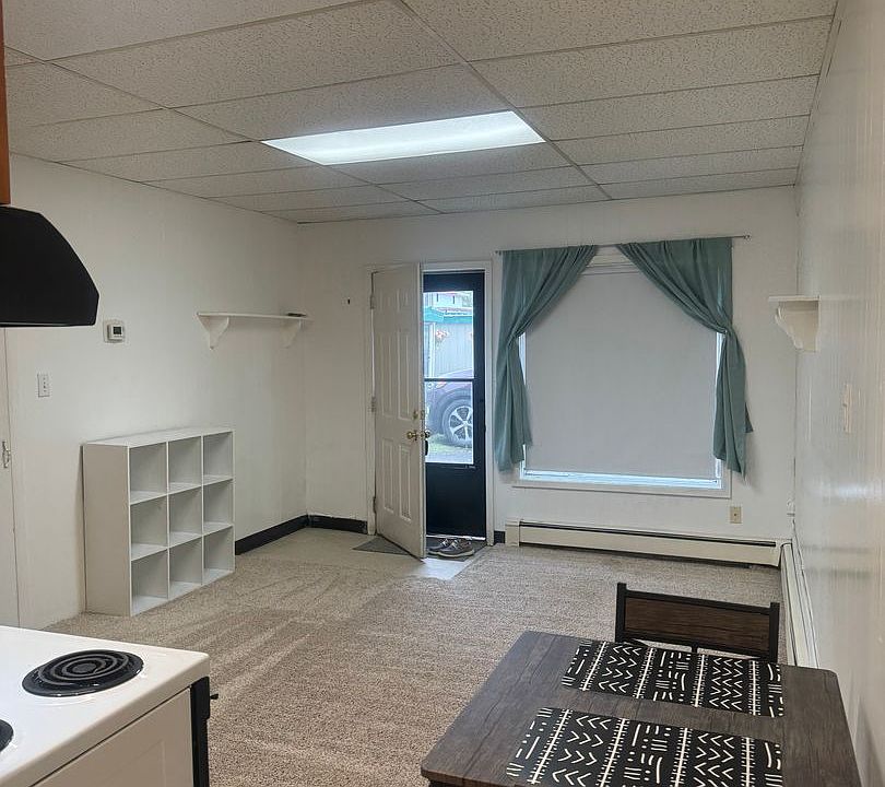 1st image of 7 Marietta Ave #10