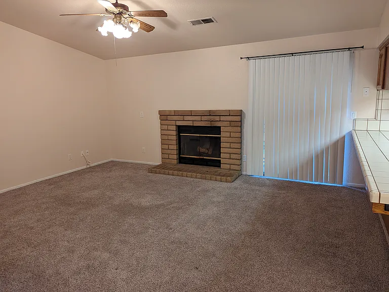 2538 Finchwood Ave — Photo 2