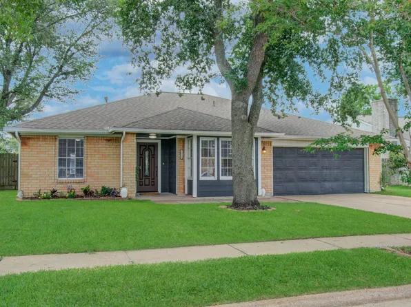 11315 Toucan Ln, Houston, TX 77067
