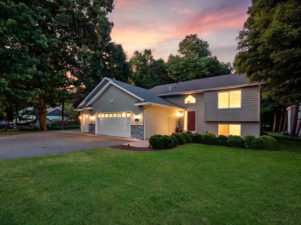 842 Colby St, Taylors Falls, MN 55084