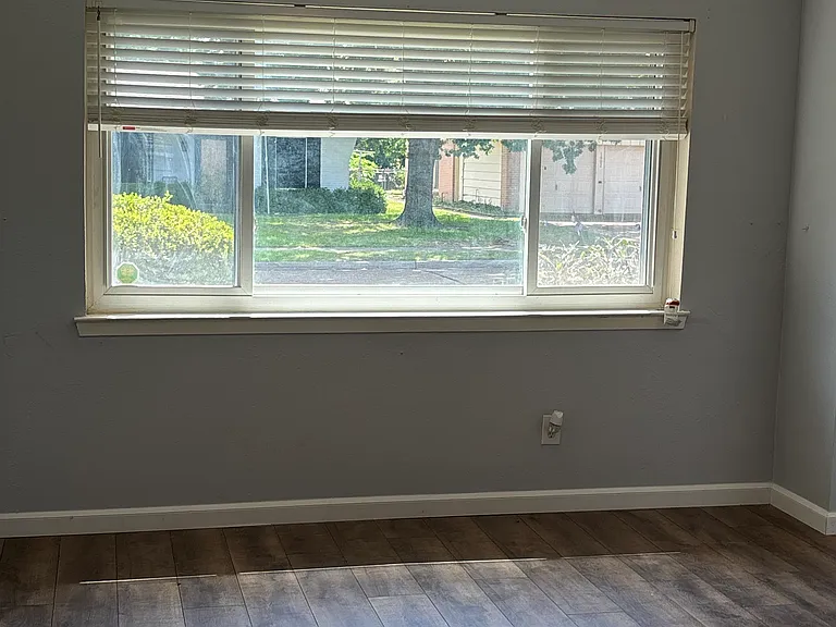 1603 Lorrie Dr — Photo 7