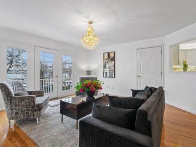 145 W 1st St, Bayonne, NJ, 07002