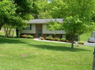 3048 Ridgemont Cir, Kingsport, TN 37663