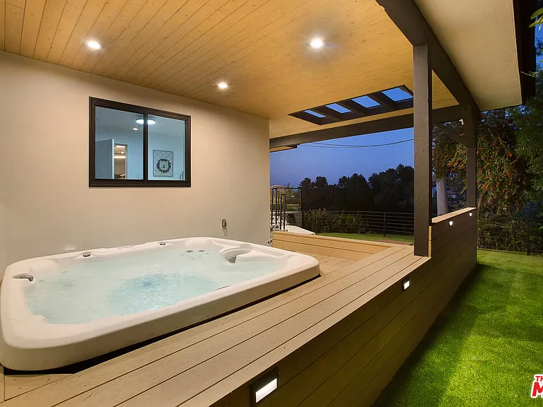 5102 Escobedo Dr — Photo 27