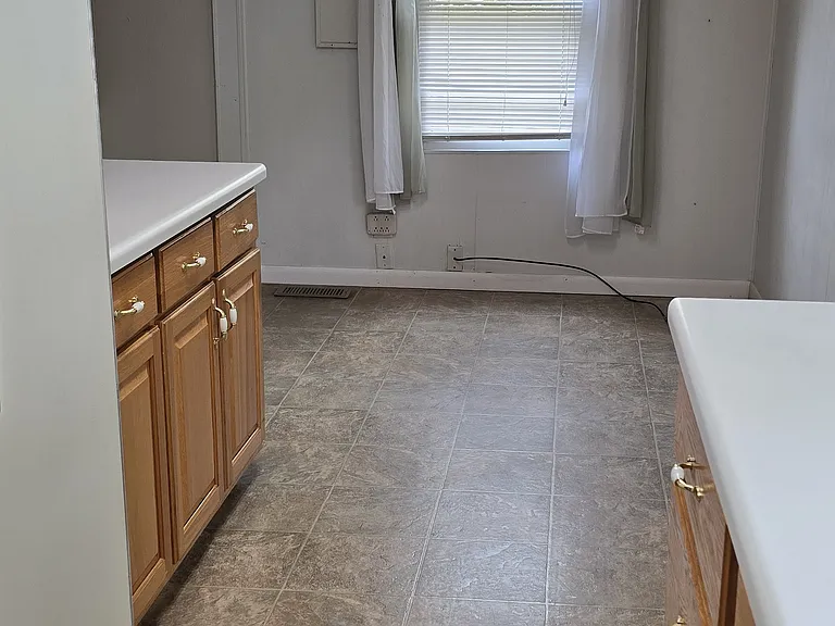 1511 Service St — Photo 27