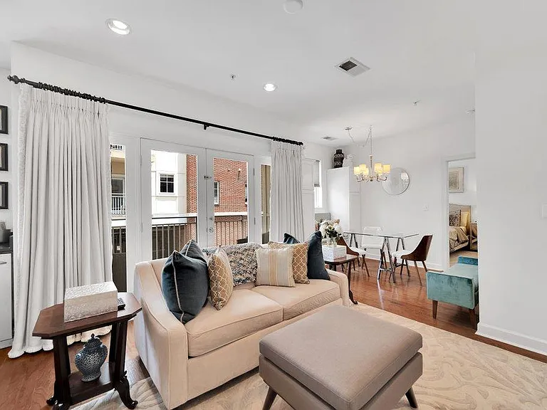1903 Kenilworth Ave #111 — Photo 8