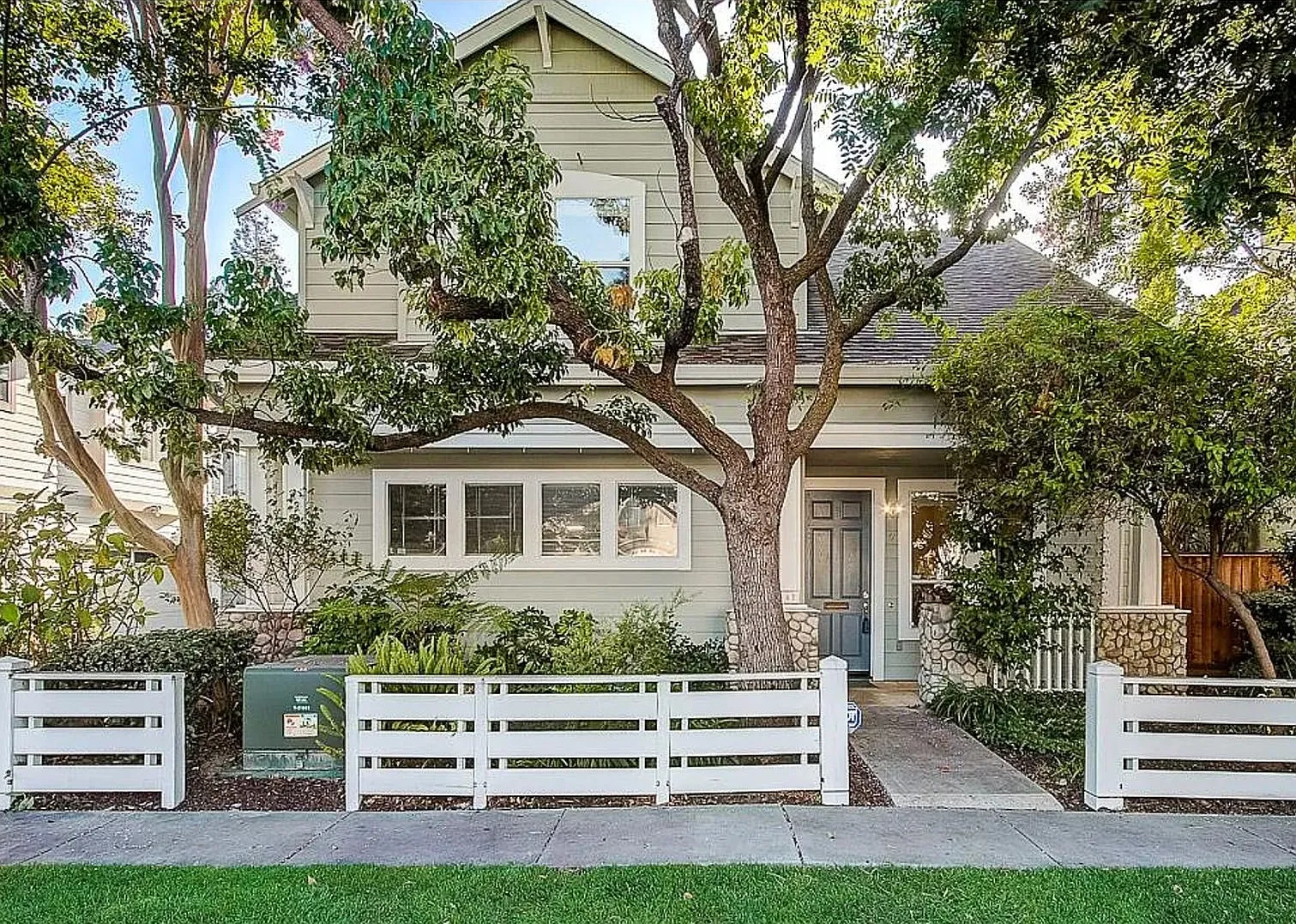 Spacious 3BR House in San Jose — Photo 1