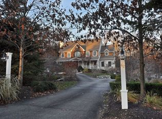 62 Denise Dr, Kinnelon, NJ 07405