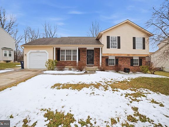 2nd image of 10305 Beaver Knoll Dr
