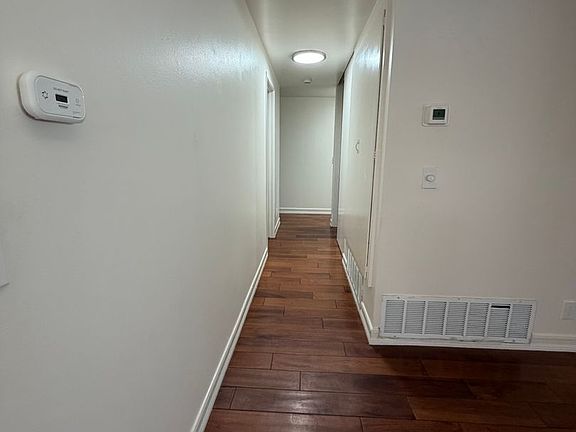 3rd image of 1311 Fairplain Ave