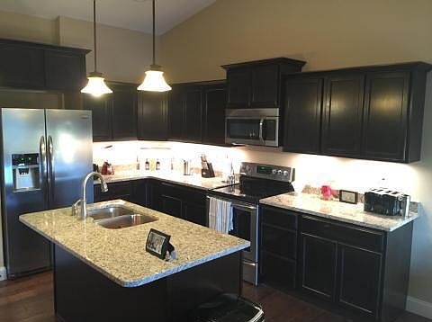 3rd image of 2770 Waters Place Dr #B
