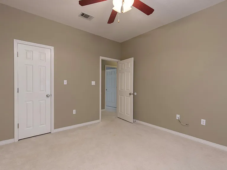 45 Franklin Pl — Photo 10