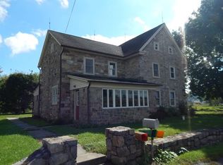 35 Haas Rd, Oley, PA 19547