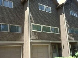 707 Timberwick Pl, Manhattan, KS 66503