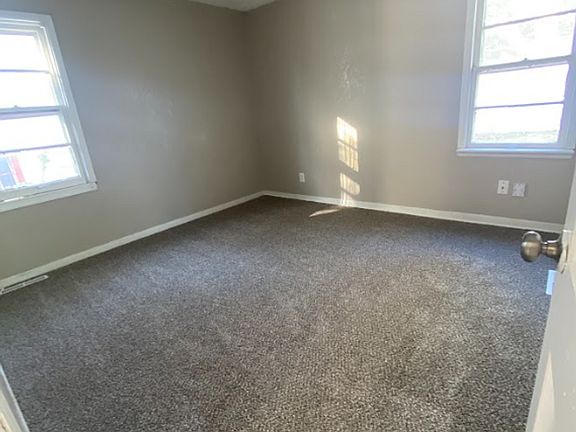 5th image of 2313 McCracken Dr