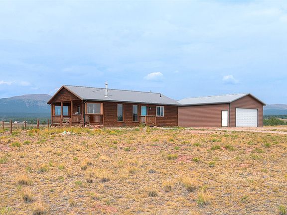 5th image of 121 Bristlecone Lane