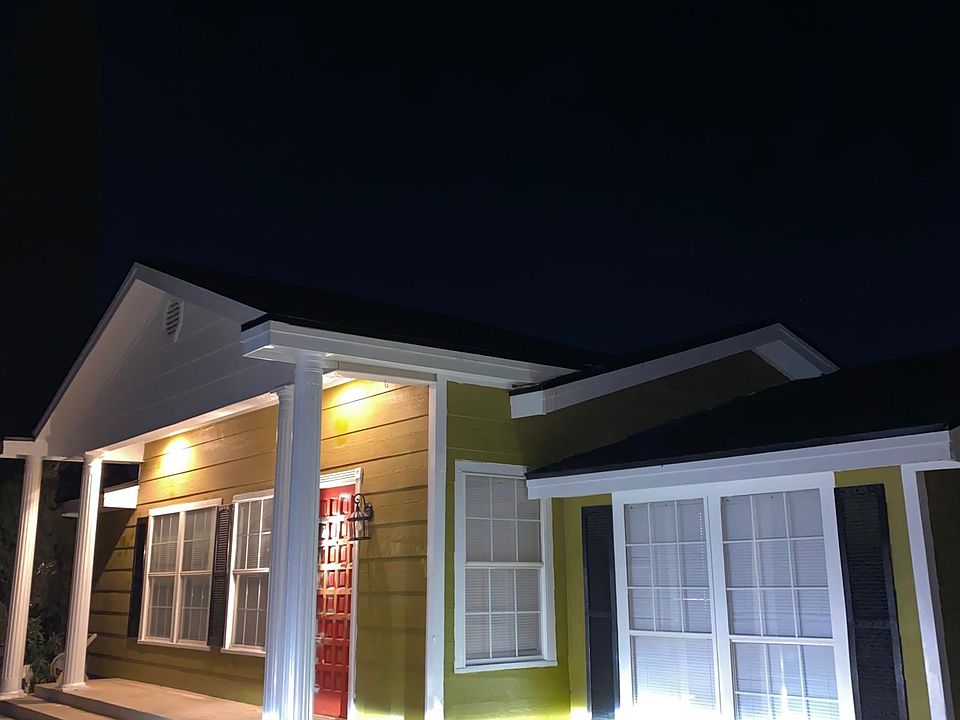 1st image of 3117 Roosevelt Ave