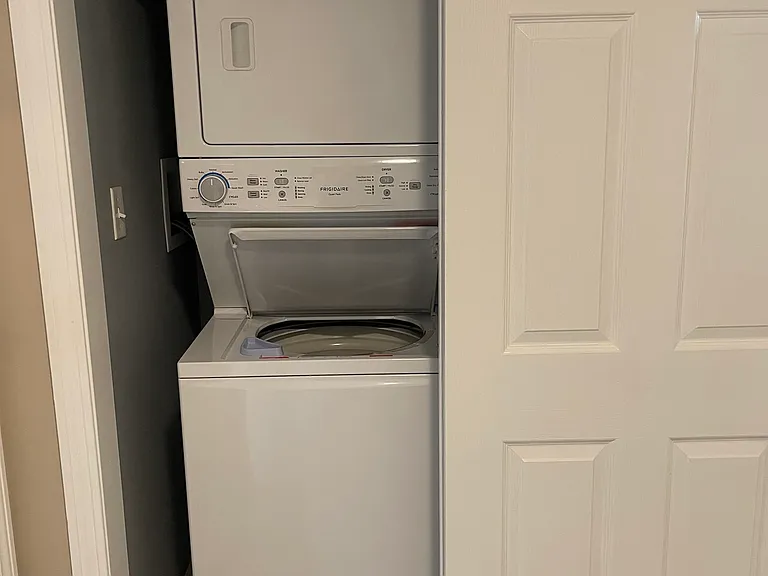 52 Clinton St #1 — Photo 11