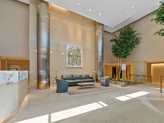 3rd image of 275 W 96th St APT 5G