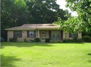 4715 Park Pines Dr, Eight Mile, AL 36613