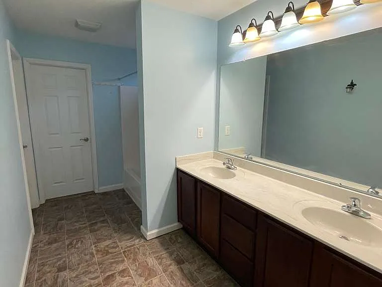 6170 Ravenhill Rd — Photo 28