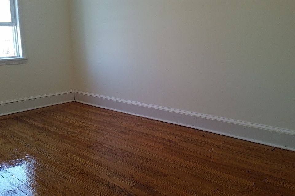 1st image of 268 Hollywood Ave #1