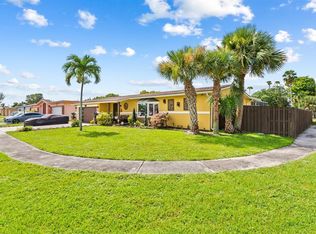 7398 NW 20th St, Sunrise, FL 33313
