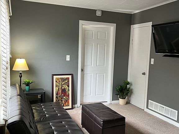 5th image of 876 N Mill St APT 3