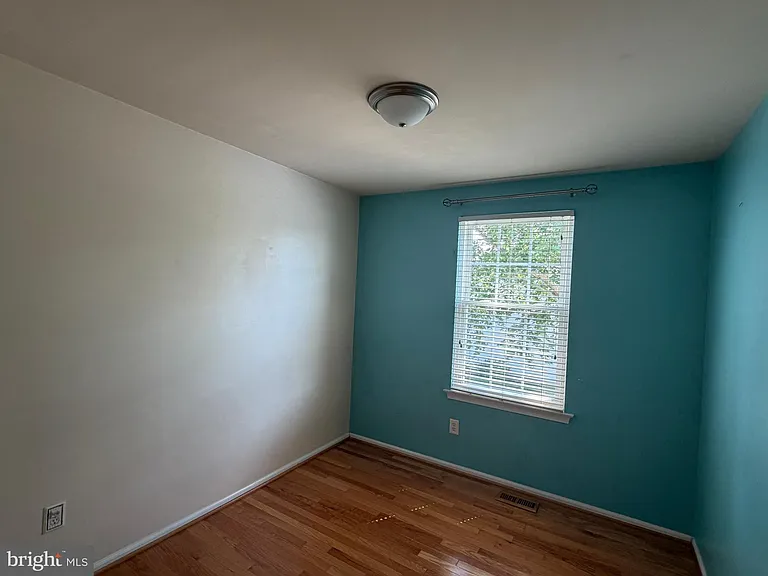 13480 Foxlease Ct — Photo 9