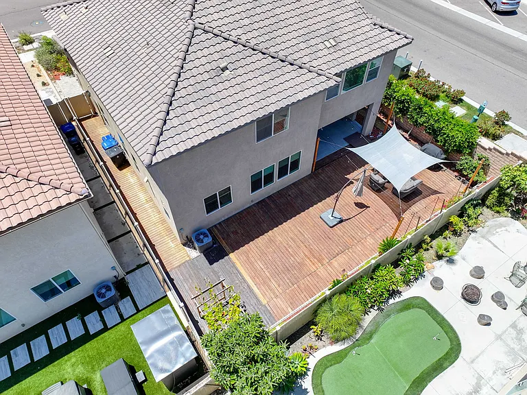 1805 Martinez Dr — Photo 59