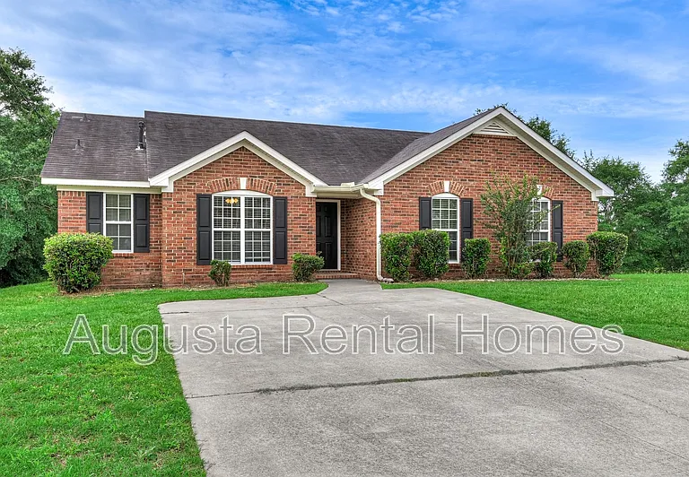 4416 Hatteras Dr — Photo 2