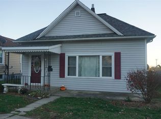 418 W Cooke St, Mount Pulaski, IL 62548