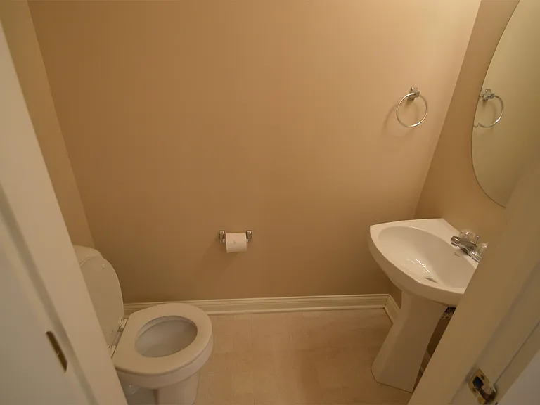 1473 N Delaware St — Photo 15