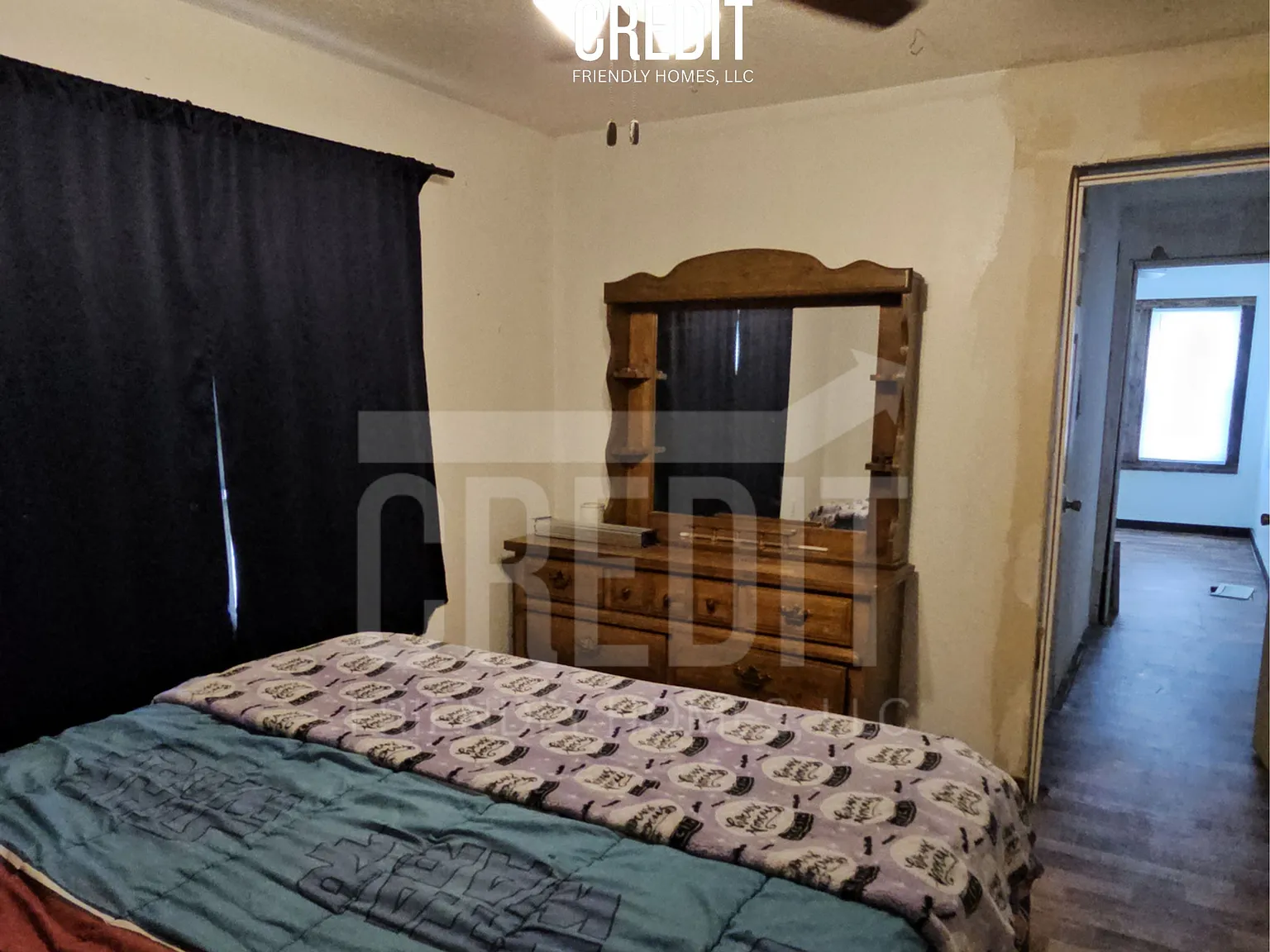 1871 E Lawrence Street — Photo 4