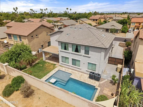 5661 W DESERT JEWEL Drive, Glendale, AZ 85302