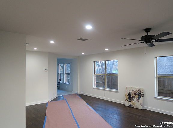 2nd image of 13106 Regency Way