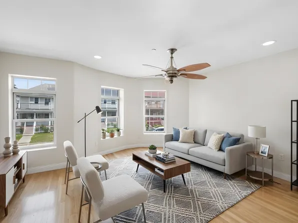 119 Homestead St APT 2, Dorchester, MA 02121