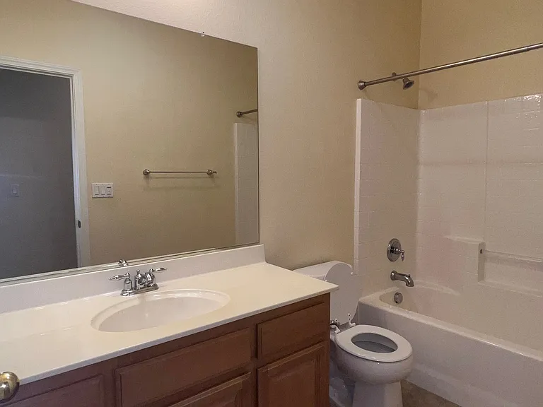 771 Cathedral Way — Photo 29