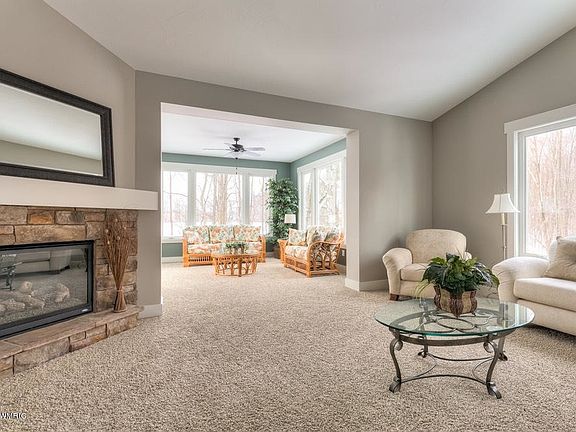 5th image of 4136 Cottage Trl