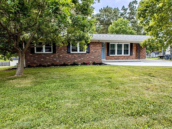 5th image of 1016 Morningside Dr
