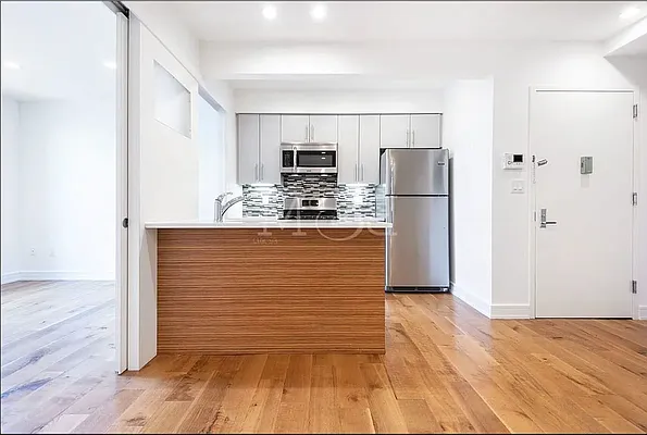 Rented by Brick&Mortar | media 12