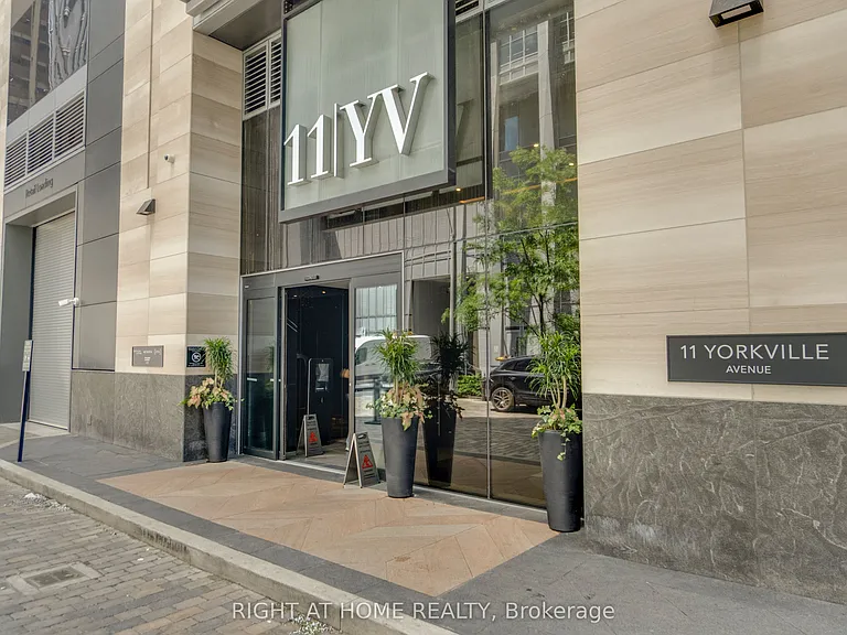 11 Yorkville Ave #2113 — Photo 2